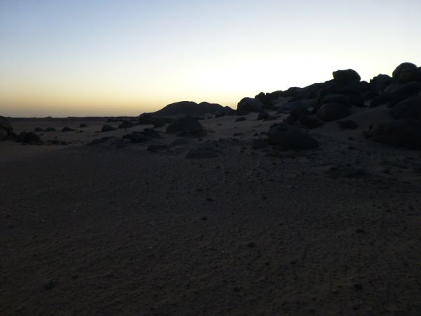 ...untergeht und der Mond erscheint!