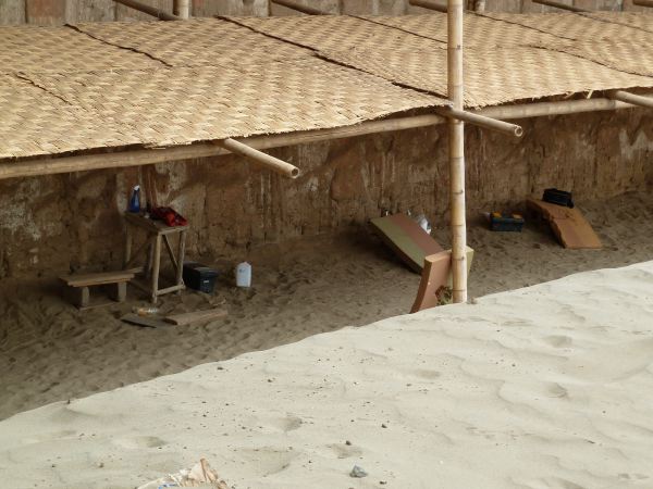 Und da graben sie noch (gerade Mittagspause)